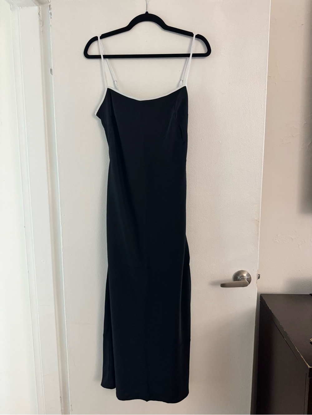 Abercrombie & Fitch Black Slip Maxi Dress with White Trim Small NWT - Picture 7 of 7